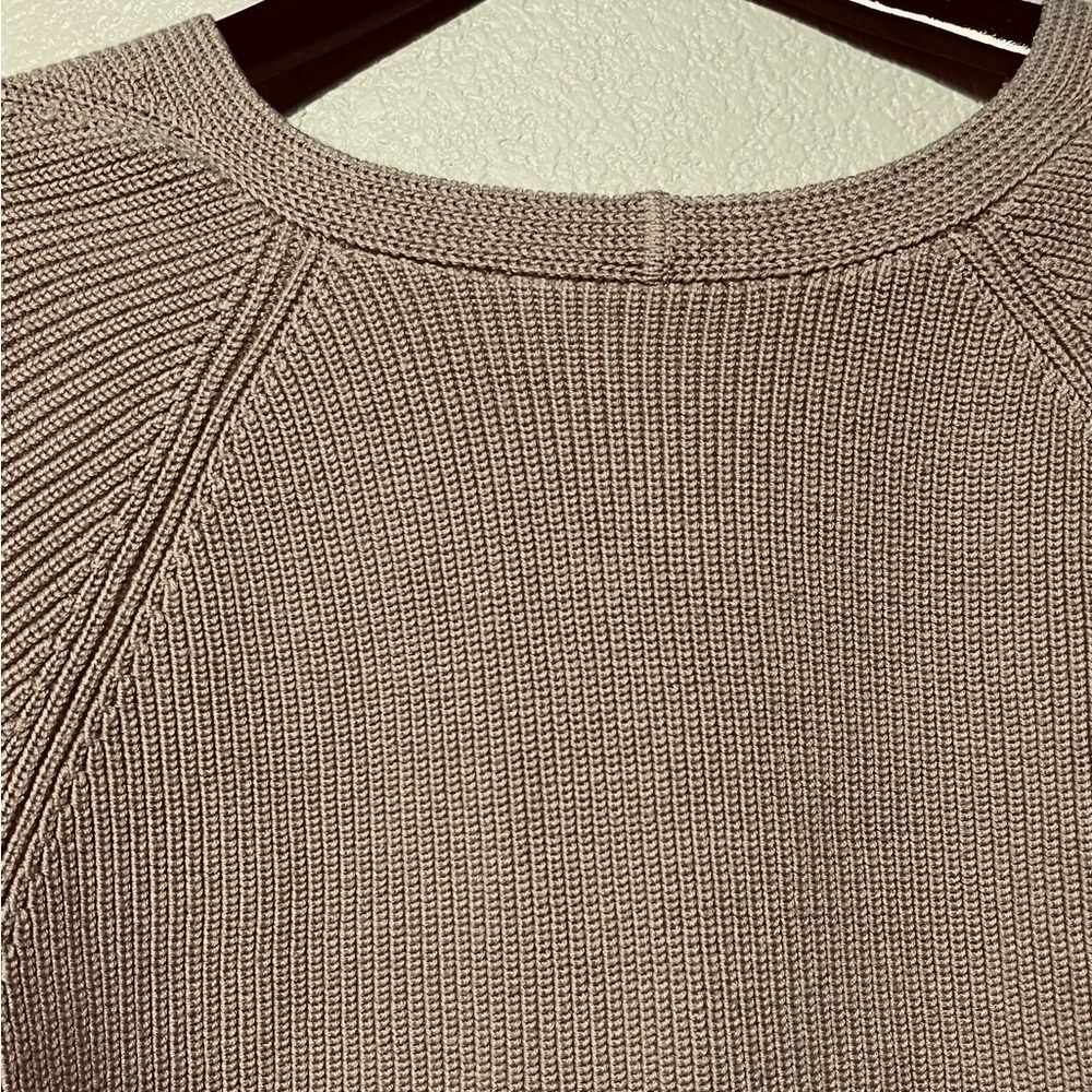 Athleta Switchback Pullover V Merino Wool Size L - image 6